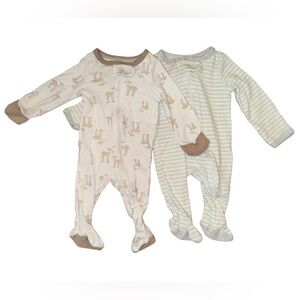 Babies’ Cloud Island Set Of Two Long Sleeve Footed Pajama Onesies. Size Newborn.